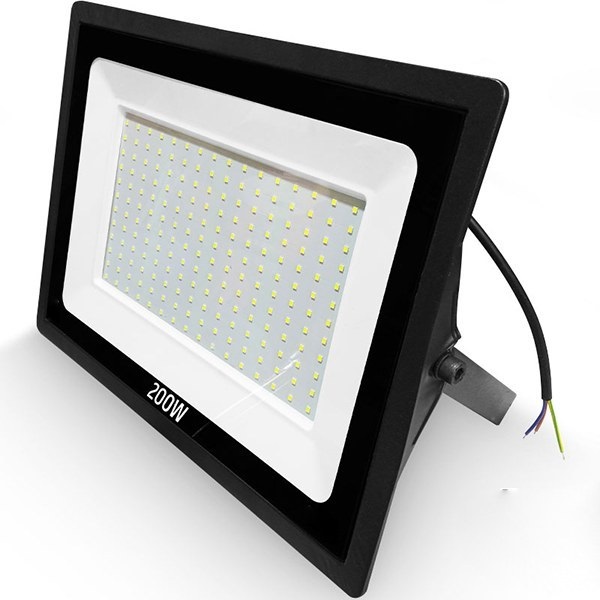 پروژکتور 200 وات نورلند