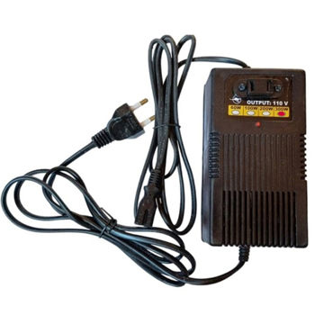 ترانس 220 ولت به 110 ولت مدل 300 وات با قاب پلاستیکی سیم دار