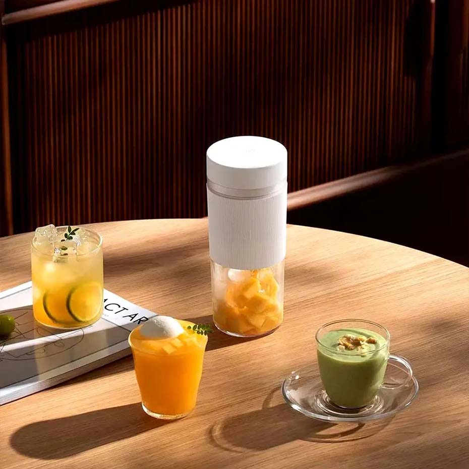 مخلوط کن شیائومی مدل XIAOMI MJZZB02PL 300ML سفید