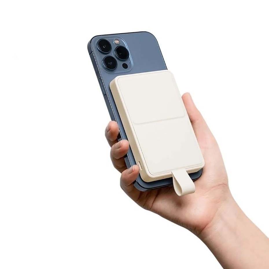 کاربرد پاوربانک مگ سیف شیائومی مدل MI MAGNETIC 6000mAh 18W سفید