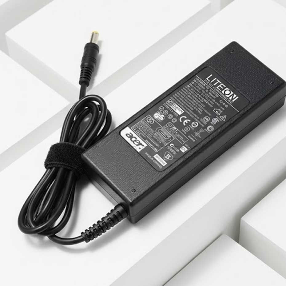 شارژر لپ تاپ ایسر مدل RO acer 19Volt 4.74Amper فیش گرد
