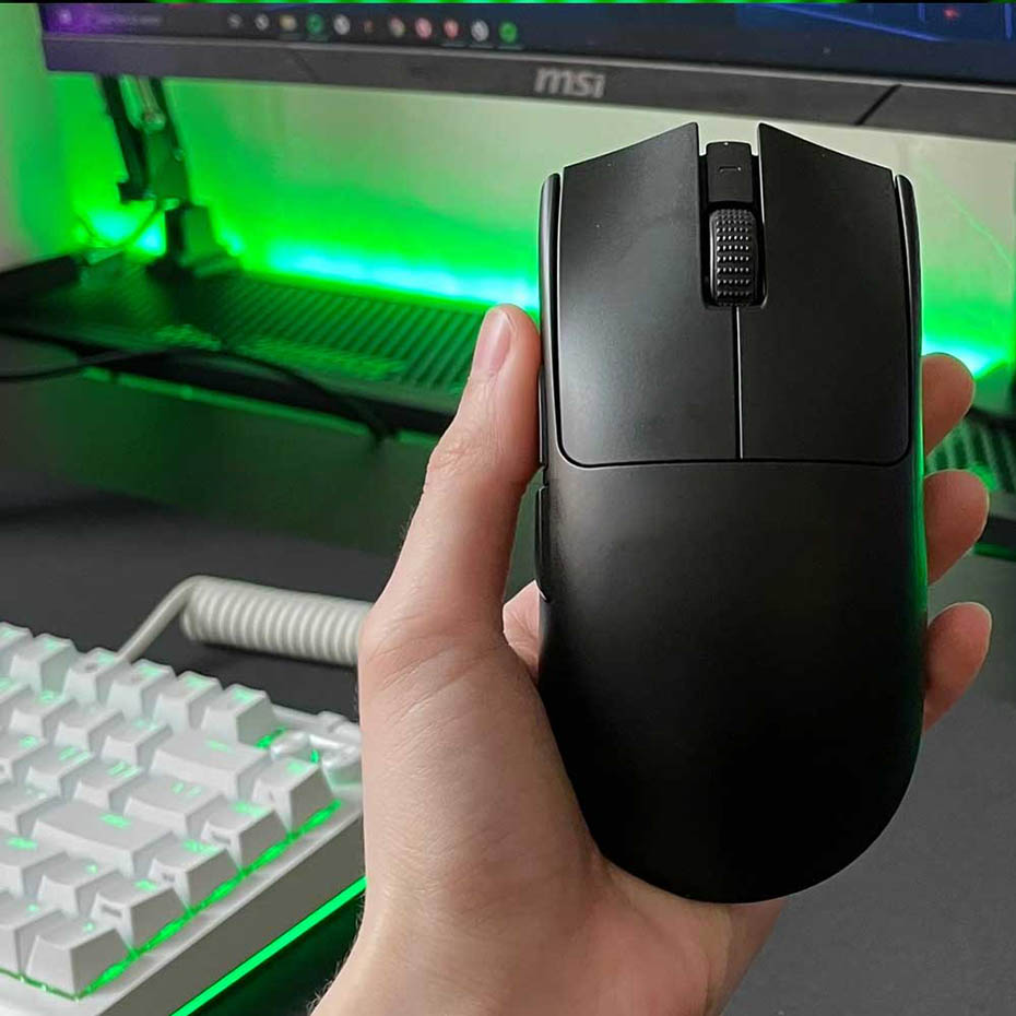 ابعاد ماوس بی سیم گیمینگ ریزر مدل RAZER VIPER V3 PRO مشکی