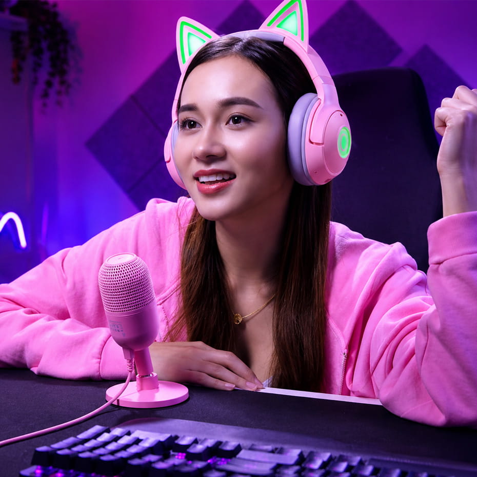 میکروفن رومیزی گیمینگ ریزر مدل RAZER SEIREN V3 CHROMA صورتی